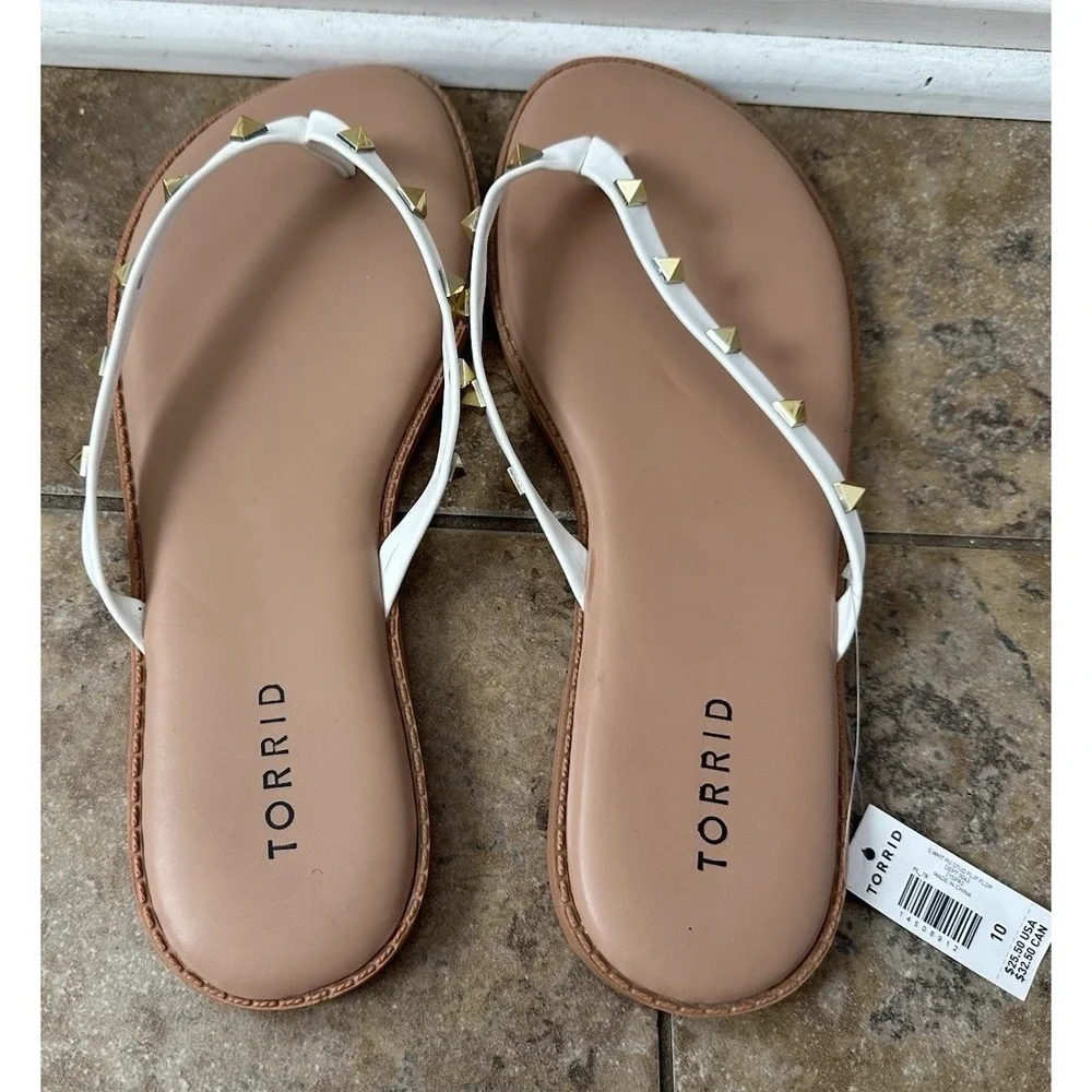 NEW Torrid Coral Studded Flip Flop (Size 10WW) - Picture 4 of 7